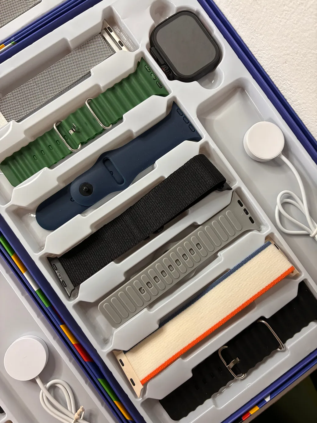 Cofre Smartwatch 7 en 1 con Malla de Metal | Llamadas, Salud y Funciones Completas