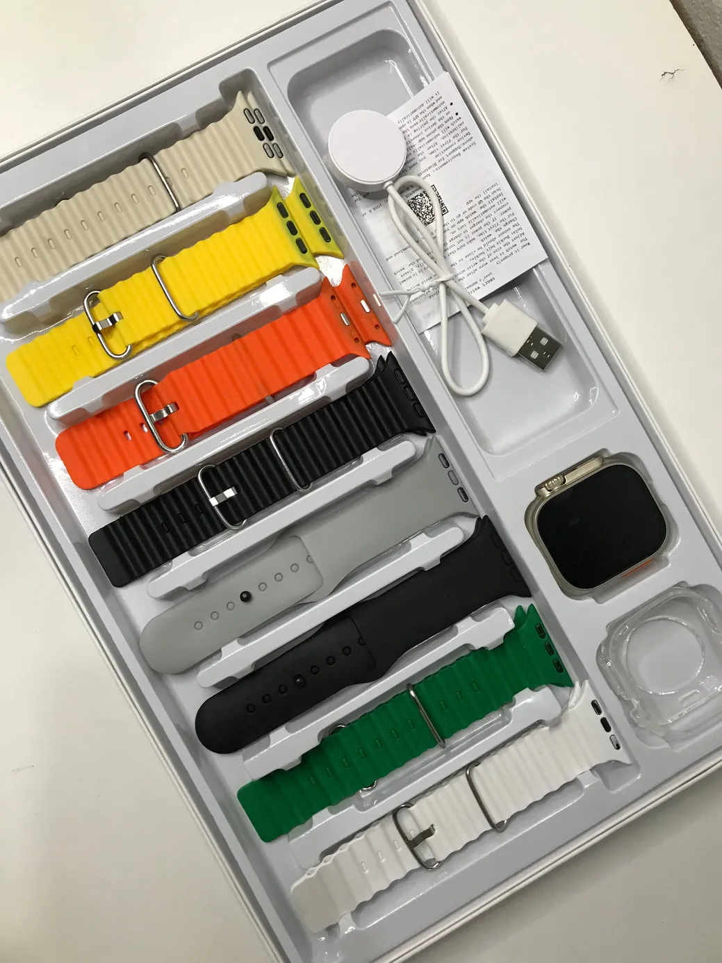 Cofre 8 en 1 Smartwatch Serie Premium + Accesorios | Compatible con iOS y Android