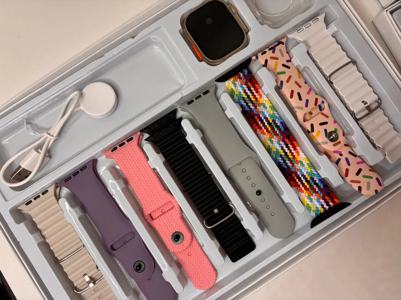 Cofre 8 en 1 Smartwatch Serie Premium + Accesorios | Compatible con iOS y Android